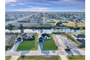 1612 9th Avenue, Cape Coral, FL 33993 - MLS#225022405