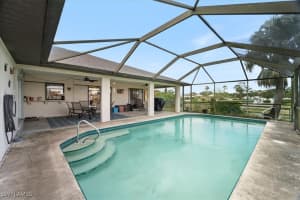 2403 Cherry Ct, Lehigh Acres