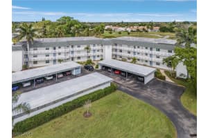 315 Saint Andrews Boulevard, Naples, FL 34113 Sold 04/16/25