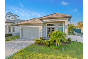 799 108th Ave N, Naples