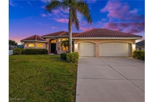 2115 4th Street, Cape Coral, FL 33991 Sold 06/04/25