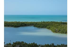 5550 HERON POINT DR 1403, Naples, FL 34108 - MLS#225022528