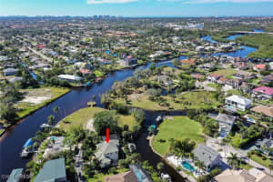 27190 Del Lane, Bonita Springs, FL 34135 Sold 03/27/25