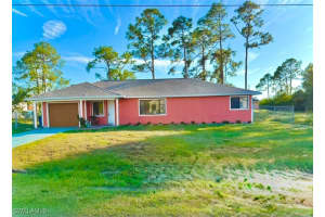 4015 4th Street, Lehigh Acres, FL 33971 Sold 06/12/25