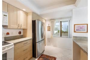 592 Beachwalk Circle, Naples, FL 34108 Sold 05/15/25