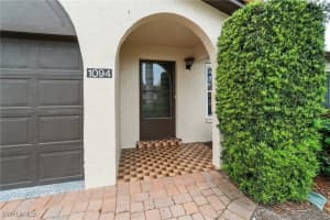 1094 Forest Lakes Drive, Naples, FL 34105 - MLS#225022735