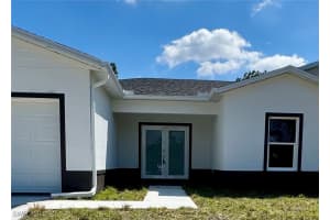 325 Hermosa Avenue, Lehigh Acres, FL 33974 - MLS#225022744