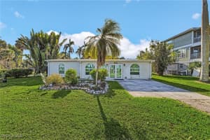 4826 Riverside Drive, Fort Myers, FL 33905 - MLS#225022749