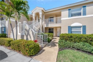 6448 Huntington Lakes Cir 102, Naples
