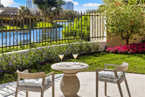 6805 Sand Pointe Circle, Naples, FL 34108 Sold 04/09/25