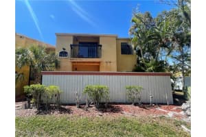 2935 Winkler Avenue, Fort Myers, FL 33916 Sold 04/02/25