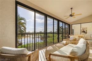 27155 Oakwood Lake Dr 201, Bonita Springs