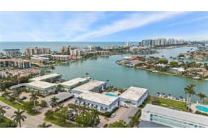 333 Harbour Drive, Naples, FL 34103 Sold 04/28/25
