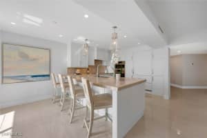 8111 Bay Colony Drive, Naples, FL 34108 - MLS#225022940