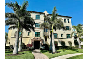 16359 Viansa Way, Naples, FL 34110 Sold 05/19/25