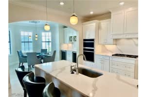 16359 Viansa Way, Naples, FL 34110 Sold 05/19/25
