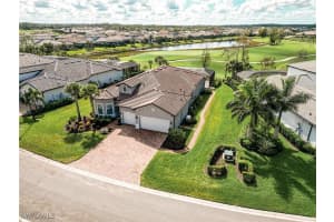 9604 Everglades Drive, Naples, FL 34120 - MLS#225023022