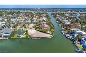 2020 5th Street, Naples, FL 34102 - MLS#225023056