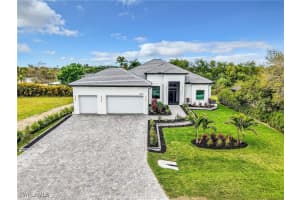 18277 Royal Hammock Blvd, Naples