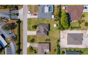 1045 2nd Street, Cape Coral, FL 33909 - MLS#225023116