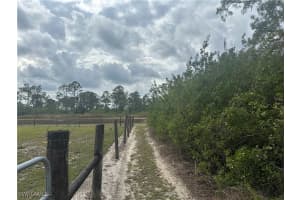 7978 20th Place, Labelle, FL 33935 Sold 05/14/25