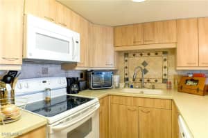 1900 clifford Street, Fort Myers, FL 33901 - MLS#225023169