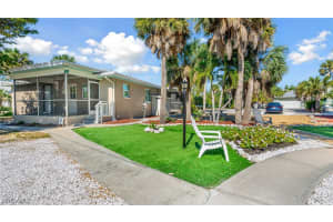 832 Donax St A2, Sanibel