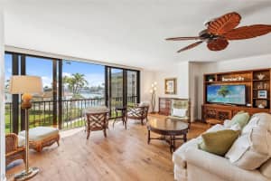 3000 Gulf Shore Boulevard, Naples, FL 34103 - MLS#225023282