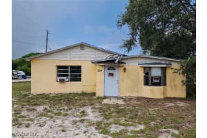 304 24TH Place, Vero Beach, FL 32962 Sold 03/25/25
