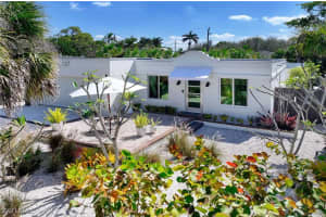 1212 10th Avenue, Naples, FL 34102 Sold 06/03/25