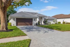 2111 Mission Drive, Naples, FL 34109 - MLS#225023318