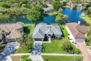 2111 Mission Drive, Naples, FL 34109 - MLS#225023318