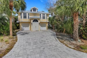 779 Park Ave, Naples