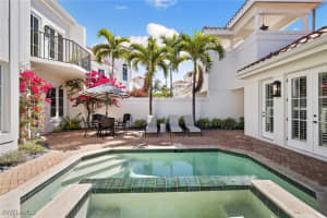 425 2nd Avenue, Naples, FL 34102 - MLS#225023396