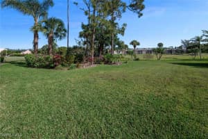 472 Woodshire Lane, Naples, FL 34105 Sold 04/24/25