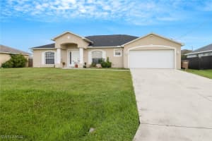 3602 Ne 12th Ct, Cape Coral