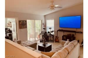 124 Santa Clara Dr 15, Naples