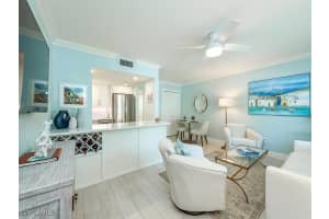 950 7th Avenue, Naples, FL 34102 Sold 06/16/25