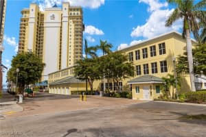 2797 1st St 903, Fort Myers