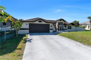 2504 7th Street, Lehigh Acres, FL 33936 - MLS#225023525