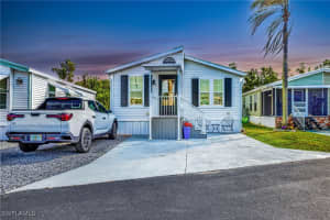8708 Pepperwood Dr, Estero