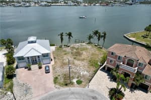 298 Ohio Avenue, Fort Myers Beach, FL 33931 - MLS#225023578