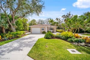 668 95th Avenue, Naples, FL 34108 Sold 07/25/25