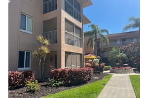 1075 Foxfire Lane, Naples, FL 34104 Sold 06/20/25