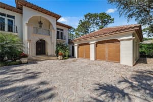 837 Barcarmil Way, Naples, FL 34110 - MLS#225023694