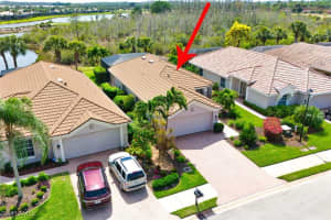 10012 Oakhurst Way, Fort Myers, FL 33913 - MLS#225023703