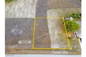 4405 15th Street, Lehigh Acres, FL 33972 - MLS#225023772