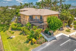 13533 Siesta Pines Court, Fort Myers, FL 33908 Sold 05/30/25