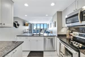 180 Seaview Court, Marco Island, FL 34145 - MLS#225023846