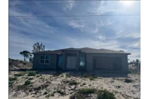 2617 26th Place, Cape Coral, FL 33993 Sold 04/04/25